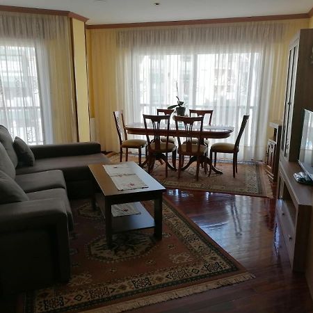 Piso As Camelias Apartment Pontevedra Luaran gambar